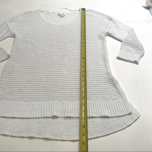 Stylus White Knit Sweater - Picture 4 of 6